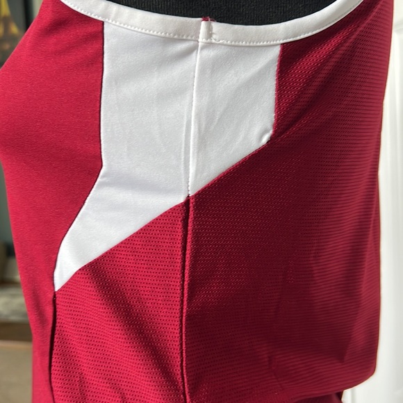 EUC Womens Adidas Climalite Size Medium Maroon Sports Tank Top - Picture 5 of 8